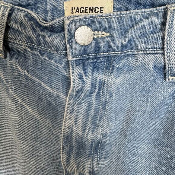 L'Agence Tylee Denim Palisade Above Knee Skirt Split Hem Light wash Size 31 - Picture 3 of 9